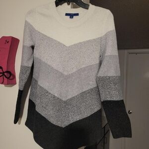 Women's Gray Gradient Sweater
